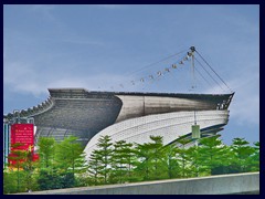 This grandstand was built for the opening ceremony 2010 Asian Games on Haixinsha Island, a small island in Pearl River, between the skyscrapers of ZNT and Hazou. It was